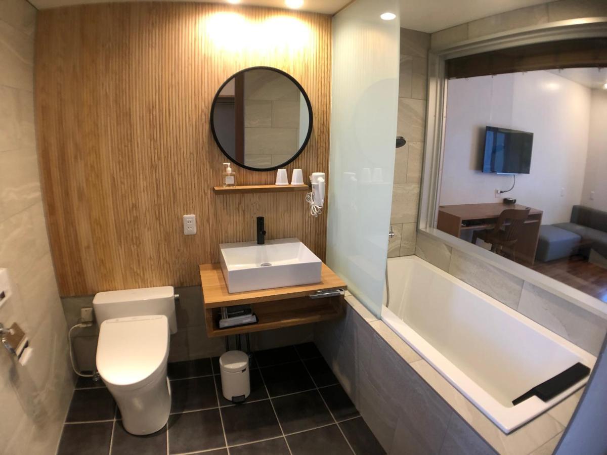 Nest Iriomote Hotell Urauchi Exteriör bild