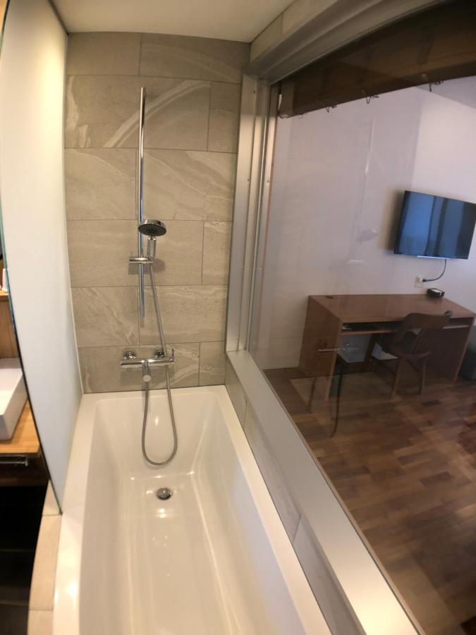 Nest Iriomote Hotell Urauchi Exteriör bild