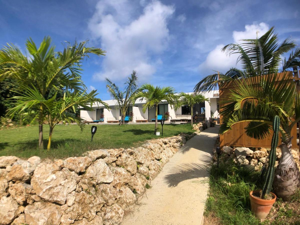 Nest Iriomote Hotell Urauchi Exteriör bild